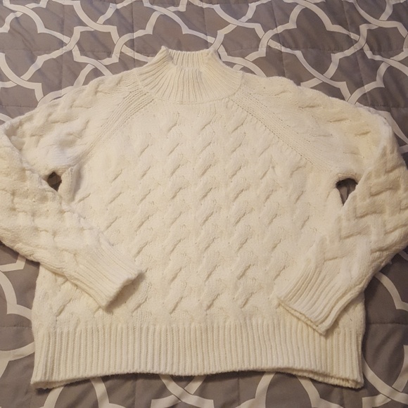 Vince Camuto Chunky Sweater NWT - Picture 5 of 8